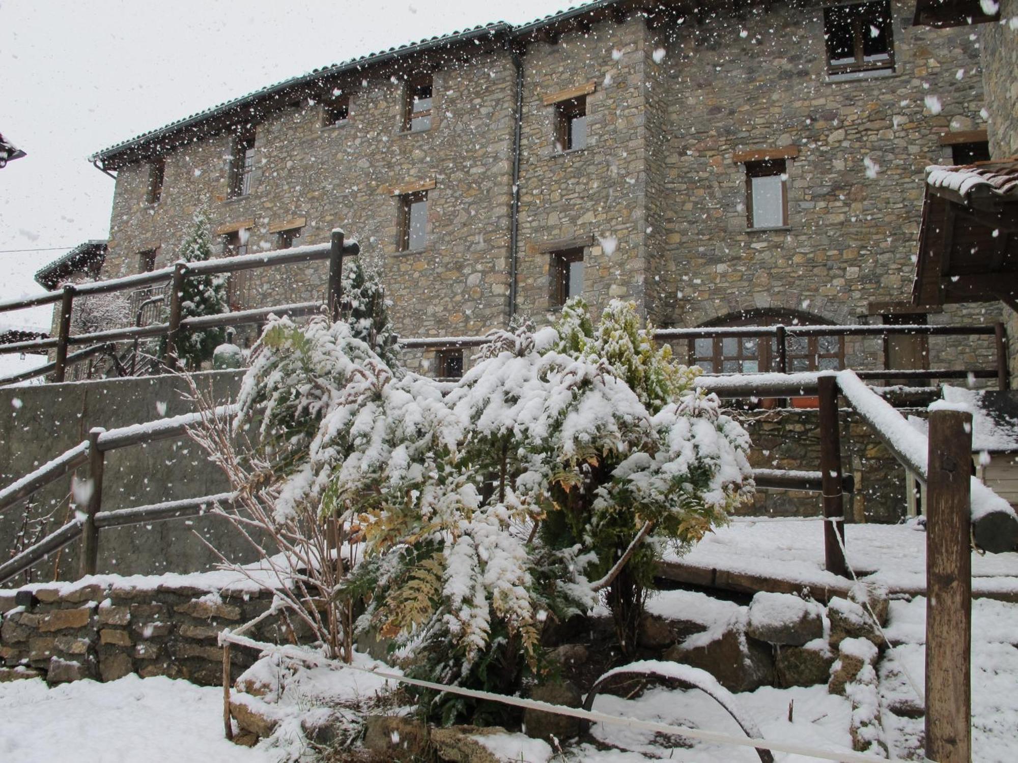 Els Torrents Hotell Bellver De Cerdanya Eksteriør bilde